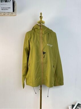 Klättermusen Ansur Lightweight Hooded Shell - Chartreuse Green